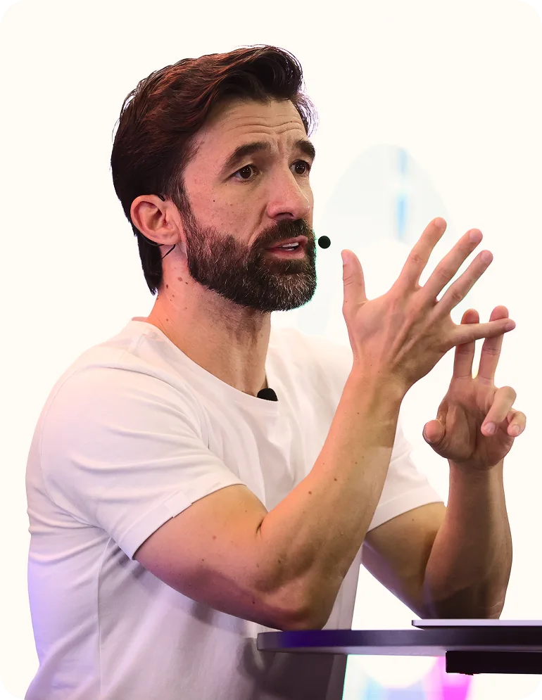 Luciano Fernandes palestrando